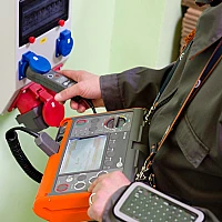 MPI-530-IT Измеритель параметров электробезопасности электроустановок